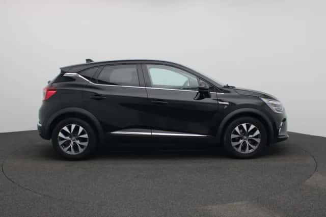 Renault Captur (2021) thumbnail 6
