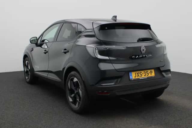 Renault Captur (2026) thumbnail 2
