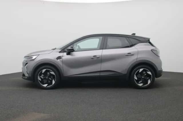 Renault Captur (2025) thumbnail 4