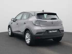 Renault Captur (2025) thumbnail 2