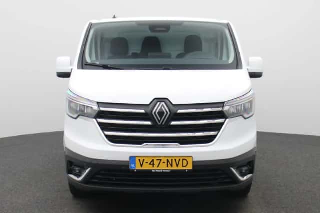 Renault Trafic (2026) thumbnail 3