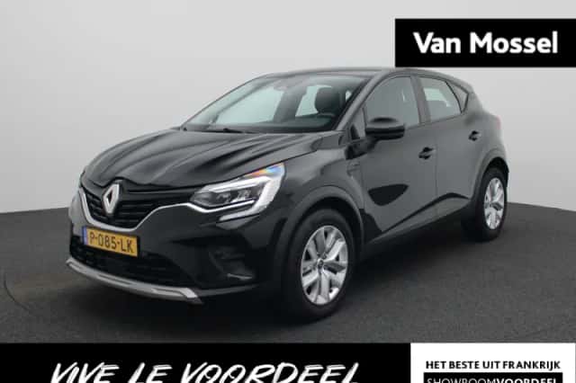 Renault Captur (2022) thumbnail 1