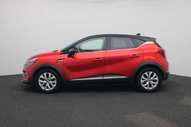 Renault Captur (2021) thumbnail 4