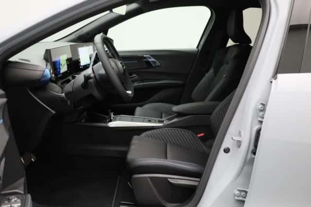 Renault Clio (2026) thumbnail 2