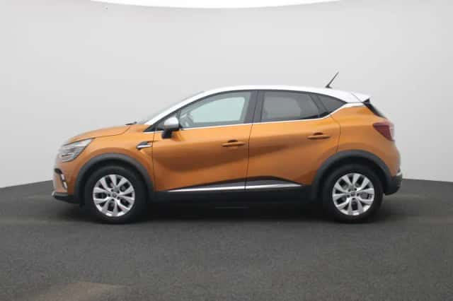 Renault Captur (2020) thumbnail 4
