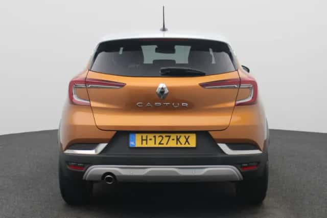 Renault Captur (2020) thumbnail 5