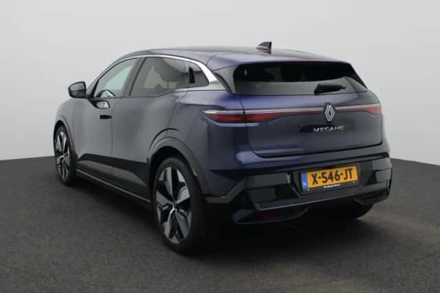 Renault Mégane E-Tech (2024) thumbnail 2
