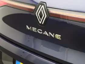 Renault Mégane E-Tech (2024) thumbnail 38