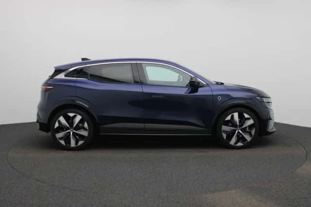 Renault Mégane E-Tech (2024) thumbnail 6