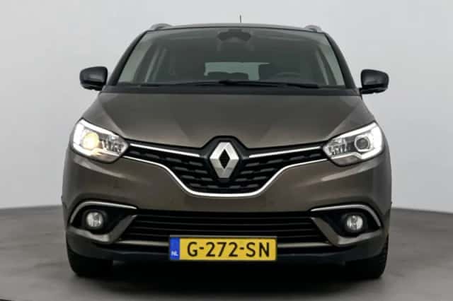 Renault Scénic (2019) thumbnail 5