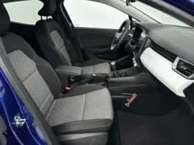 Renault Clio (2023) thumbnail 31