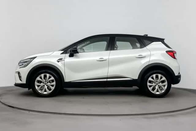 Renault Captur (2021) thumbnail 2