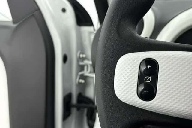 Renault Twingo (2017) thumbnail 6