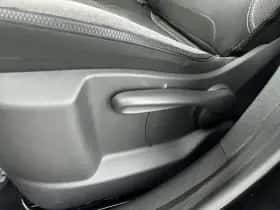Renault Captur (2017) thumbnail 23