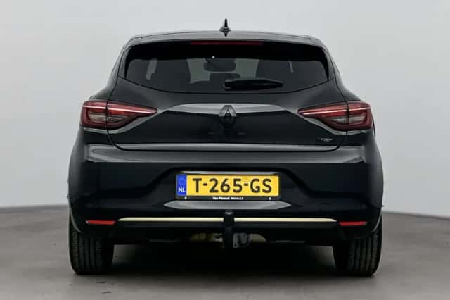 Renault Clio (2023) thumbnail 5