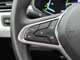 Renault Clio (2022) thumbnail 6