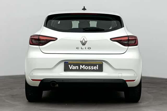 Renault Clio (2021) thumbnail 3
