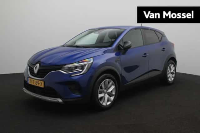 Renault Captur (2023) thumbnail 1