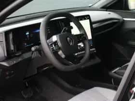 Renault Mégane E-Tech (2025) thumbnail 11