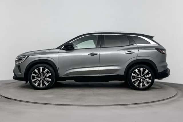 Renault Austral (2025) thumbnail 2