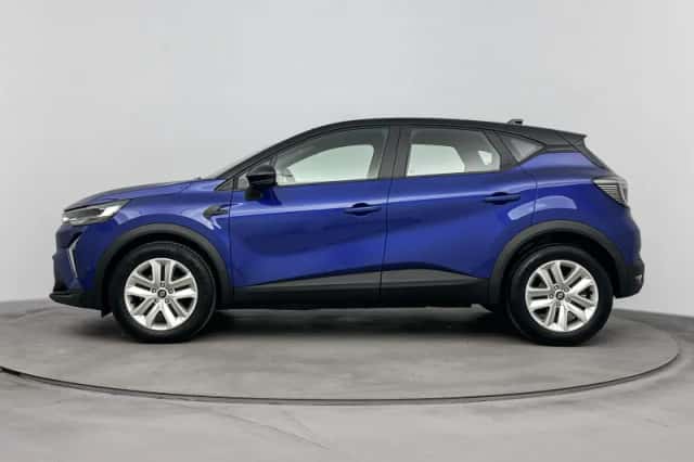 Renault Captur (2025) thumbnail 2