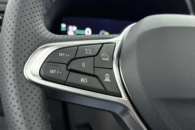 Renault Captur (2026) thumbnail 6