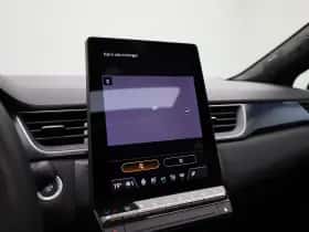 Renault Captur (2024) thumbnail 16