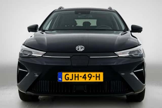 MG MG5 (2022) thumbnail 5