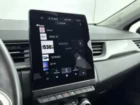 Renault Captur (2021) thumbnail 6