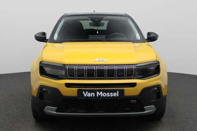 Jeep Avenger (2023) thumbnail 3