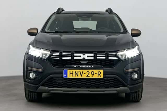 Dacia Sandero Stepway (2025) thumbnail 5