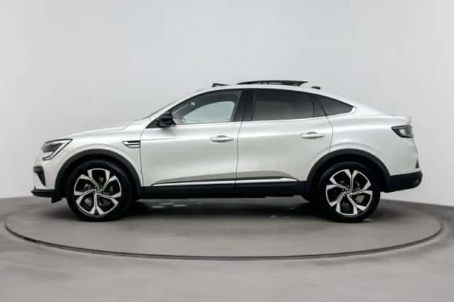Renault Arkana (2024) thumbnail 2