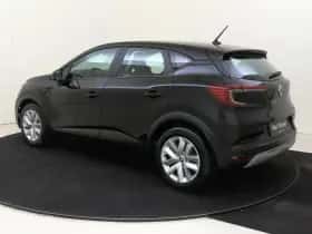 Renault Captur (2022) thumbnail 3
