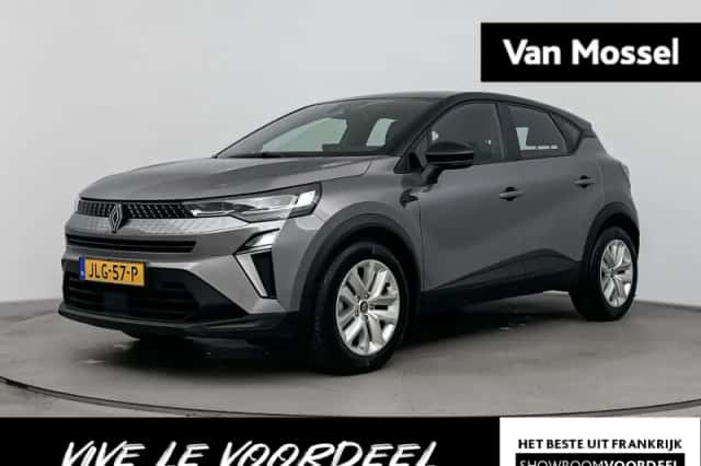 Renault Captur (2025) thumbnail 1