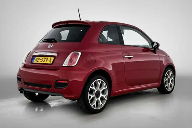Fiat 500 (2015) thumbnail 4