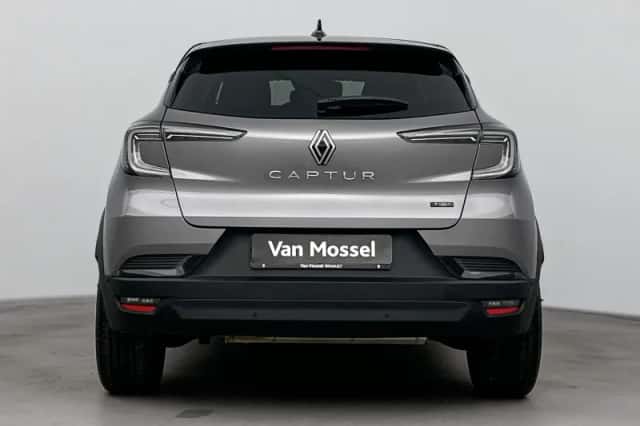Renault Captur (2025) thumbnail 3