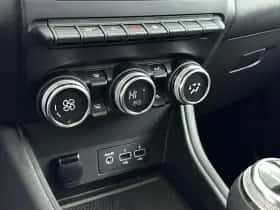 Renault Captur (2020) thumbnail 16