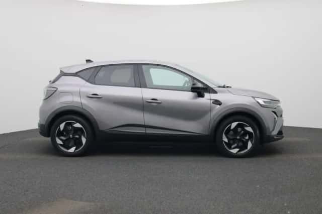 Renault Captur (2025) thumbnail 6