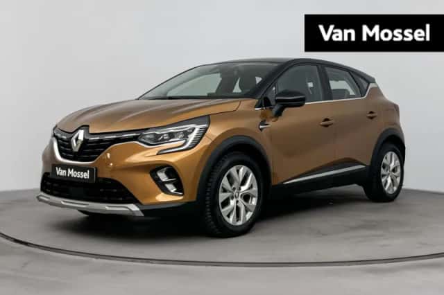 Renault Captur (2022) thumbnail 1