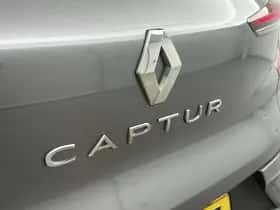 Renault Captur (2021) thumbnail 16