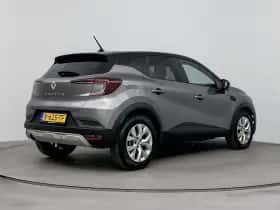 Renault Captur (2021) thumbnail 4