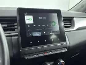 Renault Captur (2021) thumbnail 6