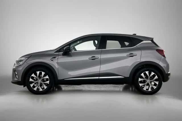 Renault Captur (2024) thumbnail 2