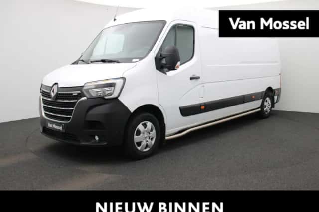 Renault Master (2023) thumbnail 1