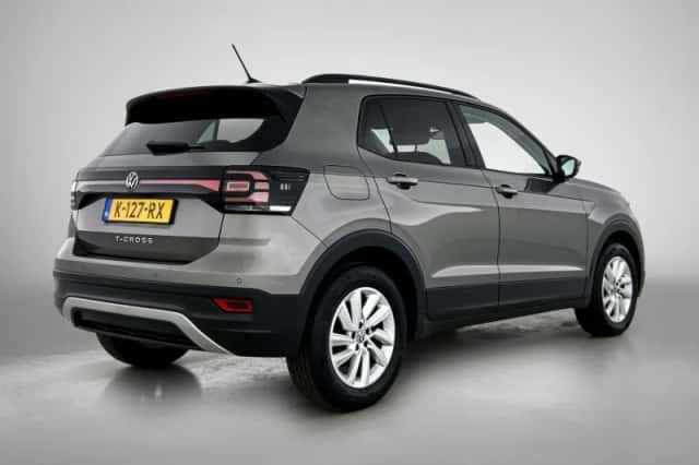 Volkswagen T-Cross (2021) thumbnail 4