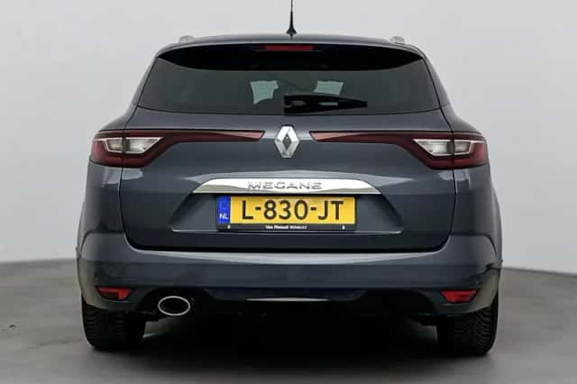 Renault Mégane (2019) thumbnail 3