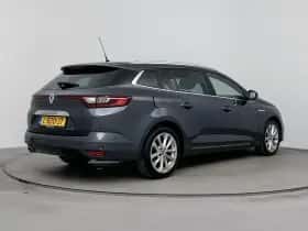 Renault Mégane (2019) thumbnail 4