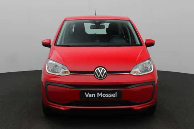 Volkswagen Up! (2021) thumbnail 3