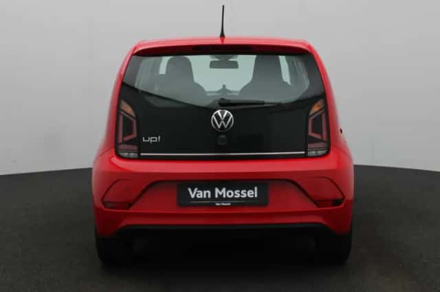 Volkswagen Up! (2021) thumbnail 5