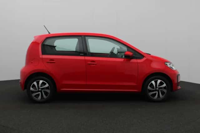 Volkswagen Up! (2021) thumbnail 6